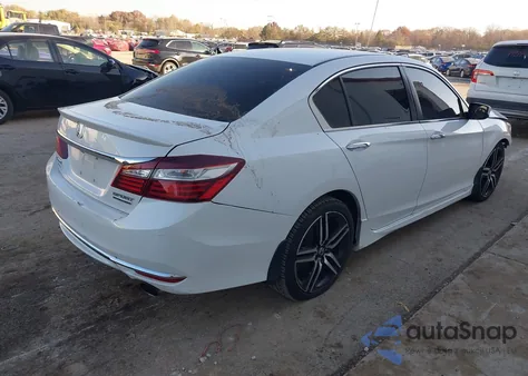 2017 Honda Accord Sport Se z USA, uszkodzony, nr VIN 1HGCR2F12HA271292